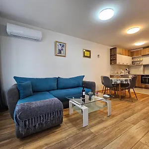 Brand New With Free Parking Near Center Appartamento Sofia